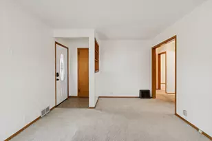 5157 Vincent Ave N, Minneapolis, MN 55430 - Photo 4