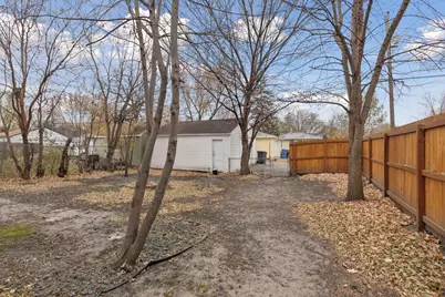 5157 Vincent Avenue N, Minneapolis, MN 55430 - Photo 24