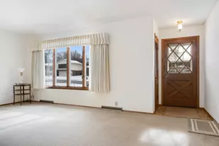 1426 Eden Ln, Faribault, MN 55021 - Photo 12