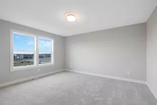 1539 Creekwood Dr, New Richmond, WI 54017 - Photo 12