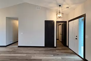 317 Falcon Run, Eagle Lake, MN 56024 - Photo 12