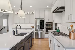 5290 Rolling Hls Pkwy, Victoria, MN 55318 - Photo 14