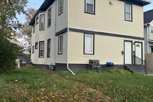 1123 Humboldt Ave N, Minneapolis, MN 55411 - Photo 1