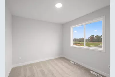 1323 Compton Avenue, River Falls, WI 54022 - Photo 34