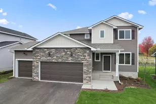 1323 Compton Ave, River Falls, WI 54022 - Photo 2