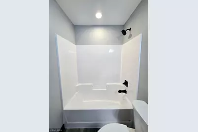 807 Pond View Drive, Arlington, MN 55307 - Photo 18