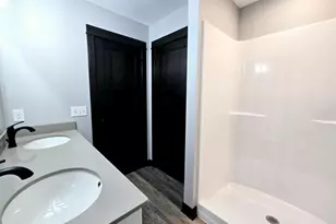 807 Pondview Dr, Arlington, MN 55307 - Photo 20