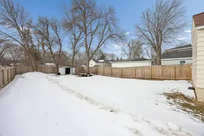 511 N Swift Avenue, Litchfield, MN 55355 - Photo 16