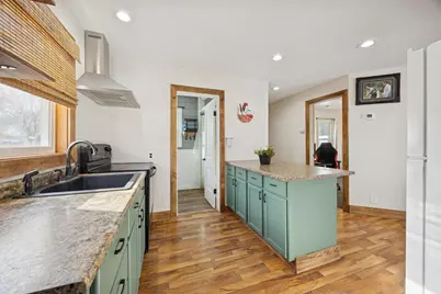 511 N Swift Avenue, Litchfield, MN 55355 - Photo 6