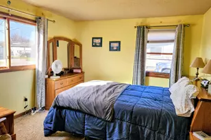 524 Hiawatha Dr, Saint Clair, MN 56080 - Photo 6