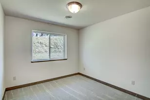 1805 11th Ave E, Menomonie, WI 54751 - Photo 22