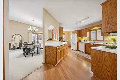 308 Waite Avenue S, Saint Cloud, MN 56301 - Photo 6