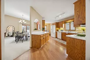 308 Waite Ave S, Saint Cloud, MN 56301 - Photo 6