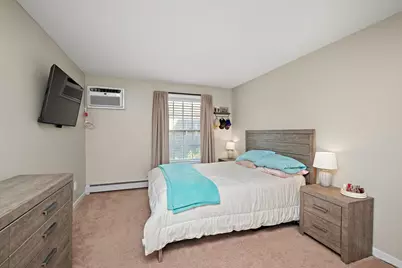 4618 Cedar Lake Road S #6, Saint Louis Park, MN 55416 - Photo 14