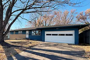 3101 Winnetka Ave N, Crystal, MN 55427 - Photo 1