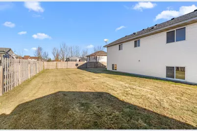 37830 Harvester Avenue, North Branch, MN 55056 - Photo 4