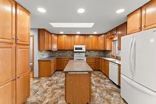 5755 232nd St W, Faribault, MN 55021 - Photo 14