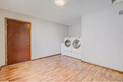 111 Franklin Avenue SW, Watertown, MN 55388 - Photo 12