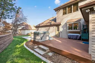 3435 Rosewood Ln N, Plymouth, MN 55441 - Photo 10