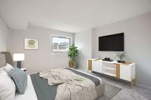 66 9th St E, Saint Paul, MN 55101 - Photo 2