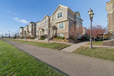 8961 SW Village Loop, Chanhassen, MN 55317 - Photo 4