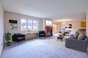 563 Milwaukee Rd, Shakopee, MN 55379 - Photo 2
