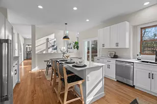 16329 Mayfield Dr, Eden Prairie, MN 55347 - Photo 14