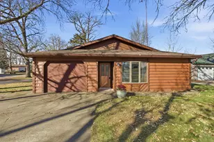 605 Chinook Ave SW, Avon, MN 56310 - Photo 1