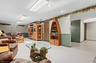 2231 Queens Dr, Woodbury, MN 55125 - Photo 32