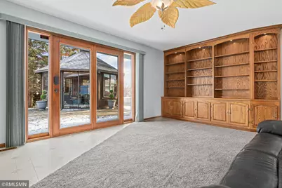 2231 Queens Drive, Woodbury, MN 55125 - Photo 10