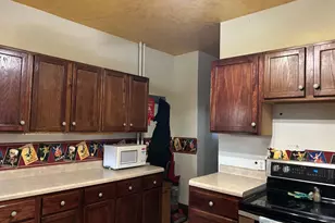 910 N 20th St, Superior, WI 54880 - Photo 40