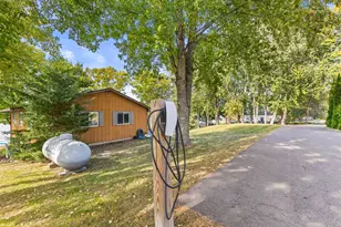 33190 Marmon St NE, Cambridge, MN 55008 - Photo 40