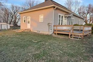 24543 630th Ave, Alden, MN 56009 - Photo 2