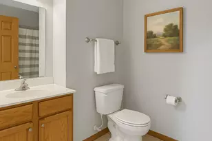 1321 Lake Dr W, Chanhassen, MN 55317 - Photo 10