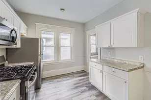 830 University Ave W, Saint Paul, MN 55104 - Photo 20