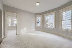 830 University Ave W, Saint Paul, MN 55104 - Photo 4