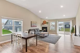 1936 Meridian Curve, Carver, MN 55315 - Photo 10