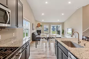 1936 Meridian Curve, Carver, MN 55315 - Photo 8