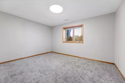 616 E Sarnia Street, Winona, MN 55987 - Photo 22