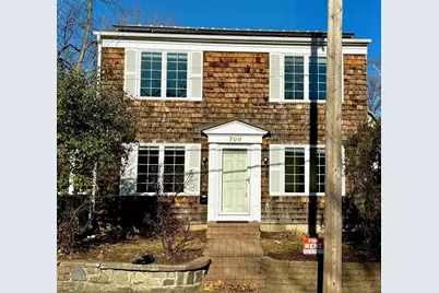 709 Wayzata Boulevard E, Wayzata, MN 55391 - Photo 1