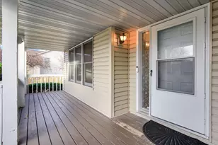 8932 Prestwick Cir N, Brooklyn Park, MN 55443 - Photo 4