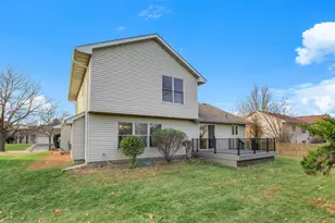 8932 Prestwick Cir N, Brooklyn Park, MN 55443 - Photo 34