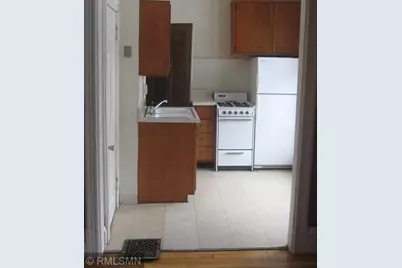 2082 Marshall Avenue, Saint Paul, MN 55104 - Photo 12