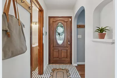 1218 Central Avenue, Red Wing, MN 55066 - Photo 2