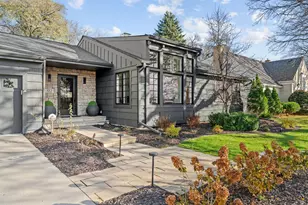 192 Mississippi River Blvd N, Saint Paul, MN 55104 - Photo 1