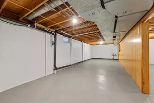 351 1st Ave NE, Wells, MN 56097 - Photo 36