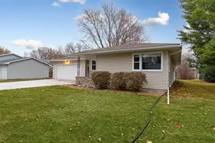 351 1st Ave NE, Wells, MN 56097 - Photo 2