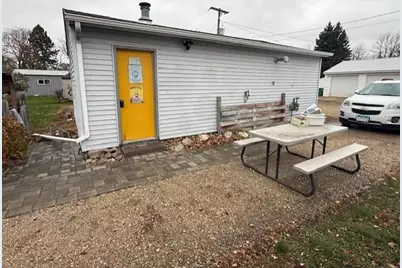 211 9th Street S, Breckenridge, MN 56520 - Photo 4