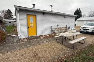 211 9th St S, Breckenridge, MN 56520 - Photo 4