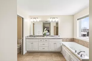 5865 Comstock Ln N, Plymouth, MN 55446 - Photo 22